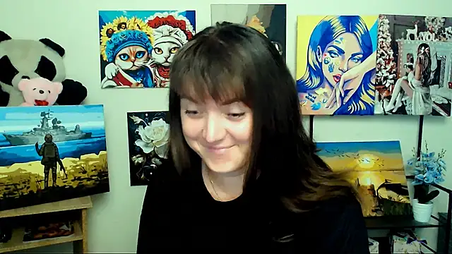Snapshot of Darina_M_ chatting on 06/24/26, 04:33 Darina M online show from 06/24/26, 04:33