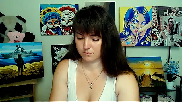 Snapshot of Darina_M_ chatting on 06/27/26, 04:50 Darina M online show from 06/27/26, 04:50