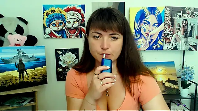 Snapshot of Darina_M_ chatting on 07/02/26, 07:36 Darina M online show from 07/02/26, 07:36