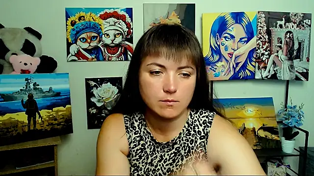 Snapshot of Darina_M_ chatting on 07/07/26, 04:37 Darina M online show from 07/07/26, 04:37