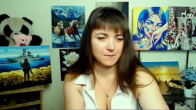 Snapshot of Darina_M_ chatting on 07/19/26, 04:38 Darina M online show from 07/19/26, 04:38