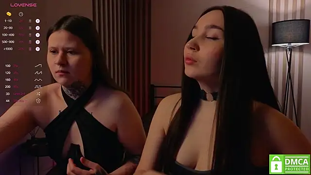 Snapshot of domDani_subMay chatting on 02/19/25, 03:06 domDani subMay online show from 02/19/25, 03:06