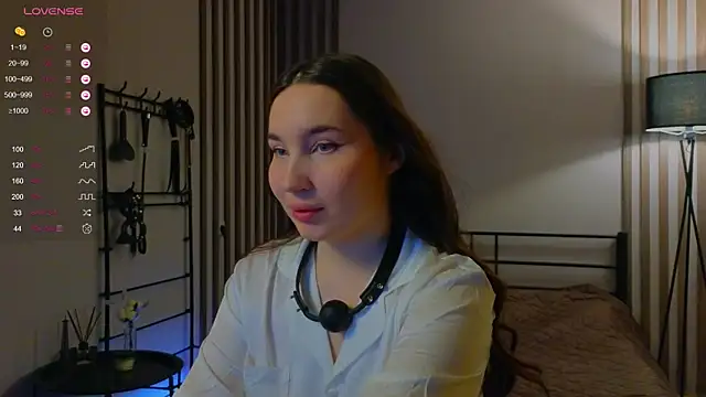 Snapshot of domDani_subMay chatting on 03/02/25, 03:02 domDani subMay online show from 03/02/25, 03:02