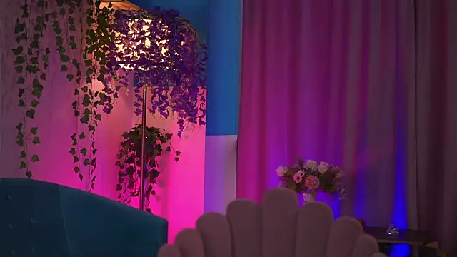 TheAyana online show from 11/19/25, 01:44