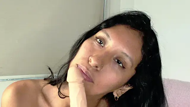 Snapshot of melody2429 chatting on 03/21/25, 05:12 melody2429 online show from 03/21/25, 05:12