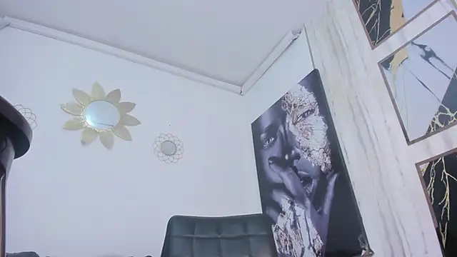 Diaval xxx online show from 12/20/24, 06:19