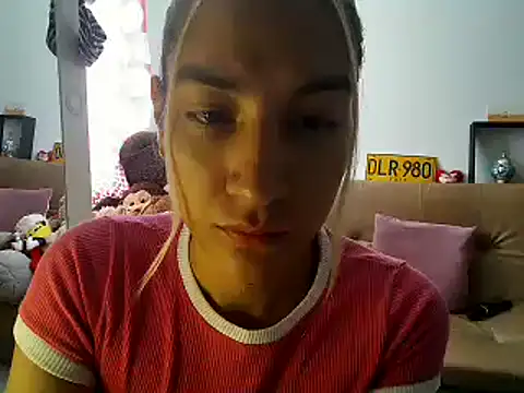 Snapshot of mandy_berrys chatting on 02/06/25, 03:31 mandy berrys online show from 02/06/25, 03:31