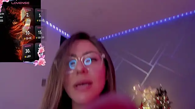 Ich Bin Julia online show from 12/28/24, 08:04