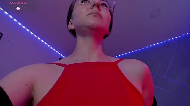 Ich Bin Julia online show from 02/12/25, 03:49