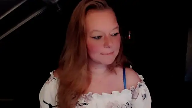 roxanna24 online show from 05/17/26, 05:53
