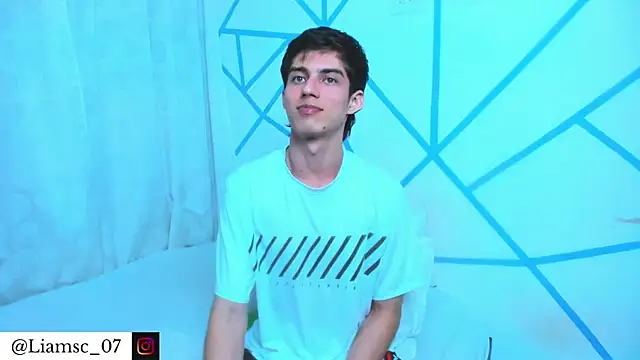 liam scott77 online show from 04/07/26, 11:37