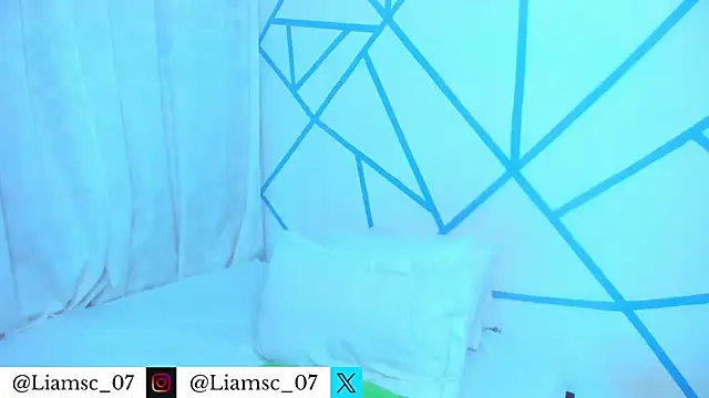 liam scott77 online show from 04/17/26, 12:46