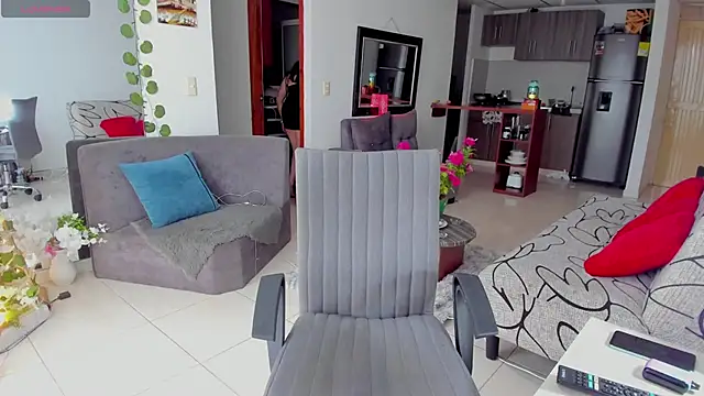 DevonShaw  online show from 02/10/25, 09:47