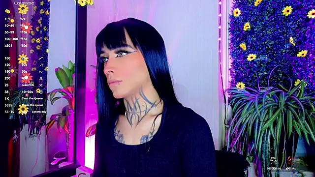 Snapshot of Micaela_Rangel chatting on 09/27/25, 06:02 Micaela Rangel online show from 09/27/25, 06:02