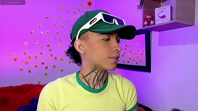 Micaela Rangel online show from 03/06/26, 04:53