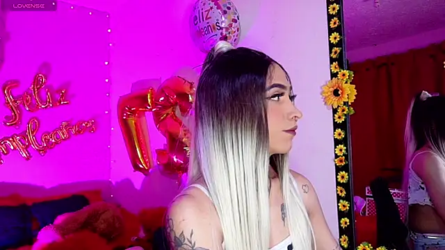 Micaela Rangel online show from 04/07/26, 02:34