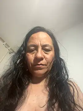 Snapshot of Freya_Artemisa chatting on 02/14/25, 02:28 Freya Artemisa online show from 02/14/25, 02:28