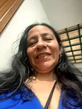 Freya Artemisa online show from 10/21/25, 05:46