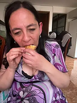 Freya Artemisa online show from 02/26/26, 07:46