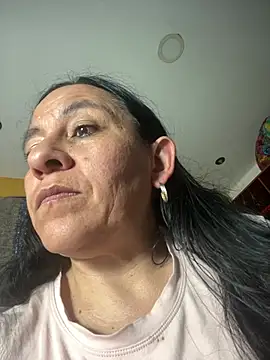 Freya Artemisa online show from 03/25/26, 08:59