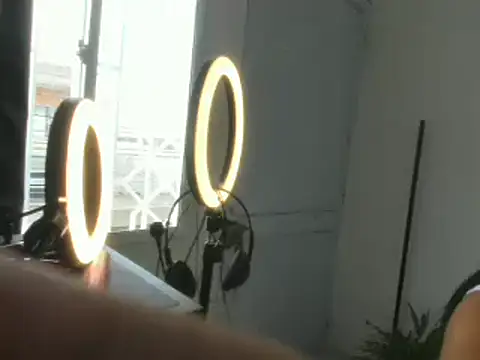 Snapshot of nairobbits chatting on 10/28/25, 08:11 nairobbits online show from 10/28/25, 08:11