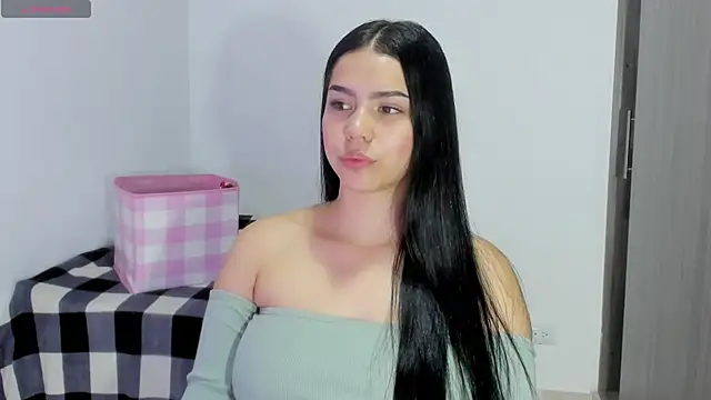 Snapshot of Natasha_su_ chatting on 01/18/25, 03:09 Natasha su online show from 01/18/25, 03:09