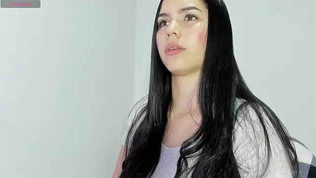 Snapshot of Natasha_su_ chatting on 02/19/25, 01:18 Natasha su online show from 02/19/25, 01:18