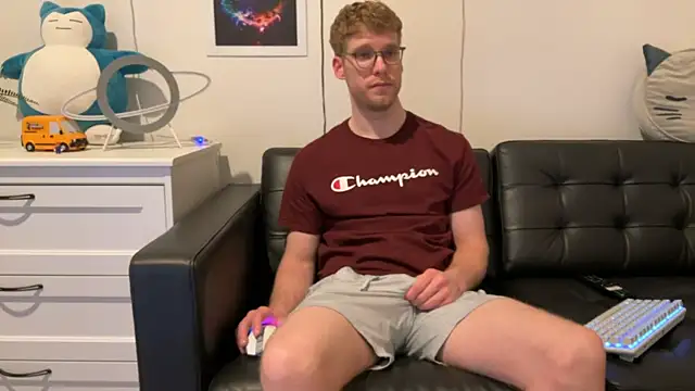 BlueEyedTallGuy94 online show from 01/08/25, 01:42