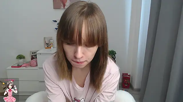 b4by LoL1 online show from 03/03/25, 09:55