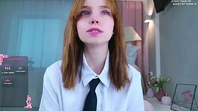 b4by LoL1 online show from 10/17/25, 07:00