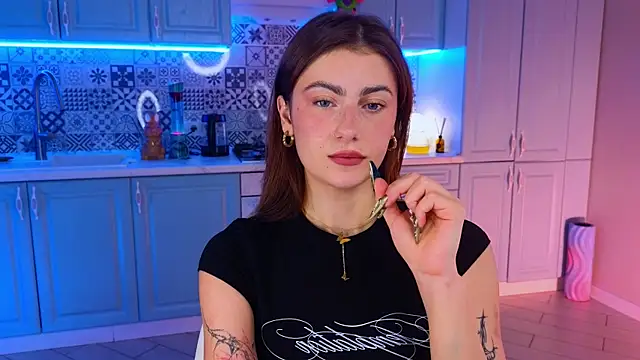 Snapshot of tomorrows_day chatting on 09/25/25, 09:18 tomorrows day online show from 09/25/25, 09:18