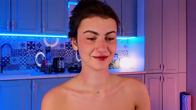 Snapshot of tomorrows_day chatting on 10/23/25, 09:35 tomorrows day online show from 10/23/25, 09:35