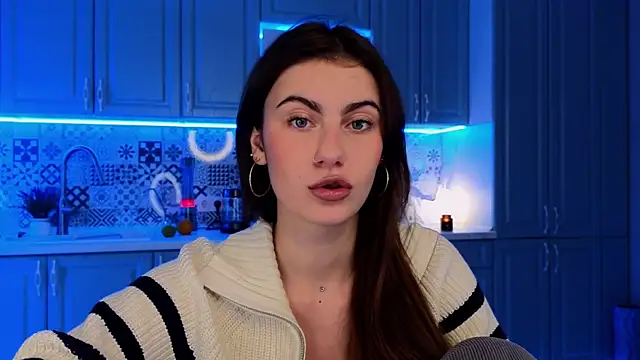 Snapshot of tomorrows_day chatting on 11/08/25, 09:13 tomorrows day online show from 11/08/25, 09:13