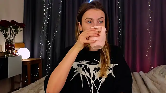 tomorrows day online show from 02/25/26, 06:34