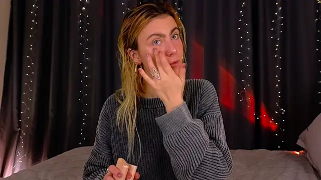 tomorrows day online show from 04/12/26, 09:42