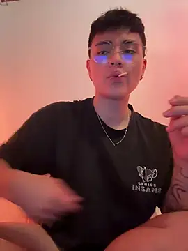 Snapshot of Ashley_Chriss chatting on 12/22/24, 08:49 Ashley Chriss online show from 12/22/24, 08:49