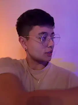 Snapshot of Ashley_Chriss chatting on 12/26/24, 07:24 Ashley Chriss online show from 12/26/24, 07:24