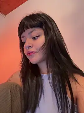 Snapshot of Ashley_Chriss chatting on 01/19/25, 02:36 Ashley Chriss online show from 01/19/25, 02:36