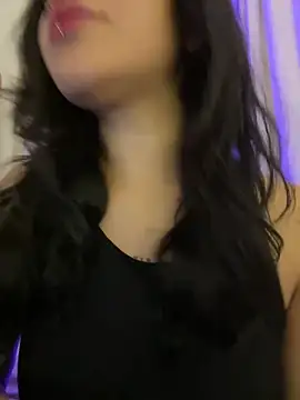 Snapshot of Ashley_Chriss chatting on 02/22/25, 03:12 Ashley Chriss online show from 02/22/25, 03:12