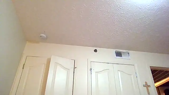 Snapshot of _GodessIsabella_97 chatting on 01/21/25, 10:41 GodessIsabella 97 online show from 01/21/25, 10:41