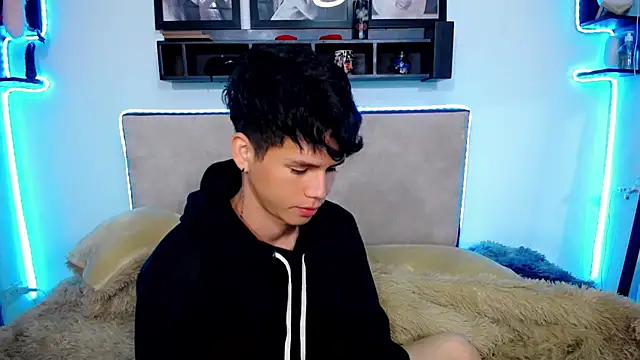 Tayson Rivers online show from 12/05/24, 09:39