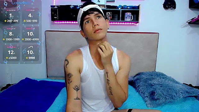 Tayson Rivers online show from 03/04/25, 09:00