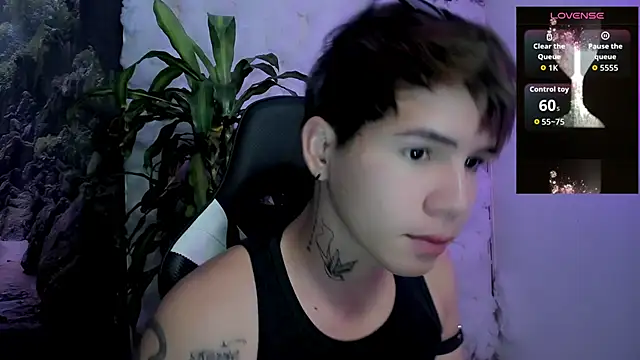 Snapshot of Tayson_Rivers chatting on 02/14/26, 08:00 Tayson Rivers online show from 02/14/26, 08:00