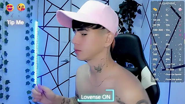 Snapshot of Tayson_Rivers chatting on 06/01/26, 12:34 Tayson Rivers online show from 06/01/26, 12:34