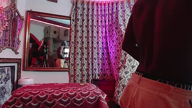 Siriss boyrag online show from 12/03/24, 01:30