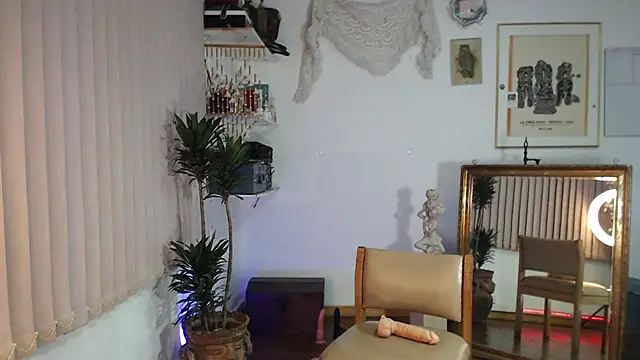 Siriss boyrag online show from 10/09/25, 02:42