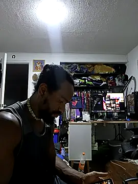 Siriss boyrag online show from 04/02/26, 06:22