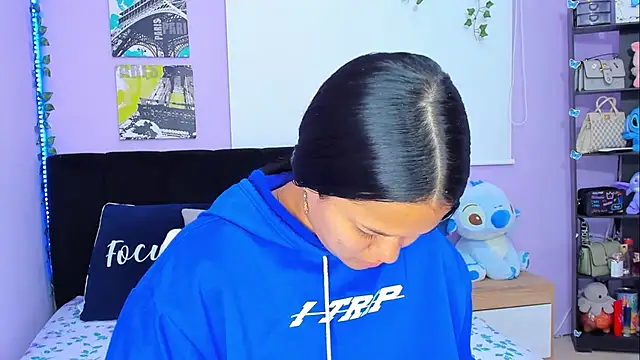 sara mendez2 online show from 02/05/25, 11:39