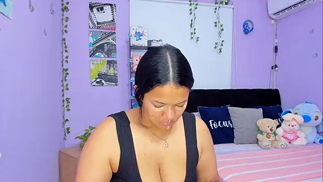 sara mendez2 online show from 02/11/25, 12:06