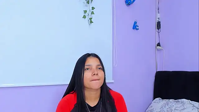 sara mendez2 online show from 03/18/25, 03:20